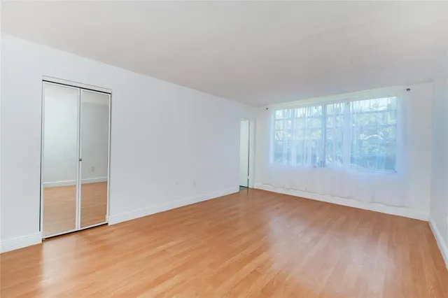 $219,500 | 1101 Northeast 191st Street, Unit H301, Miami, FL 33179