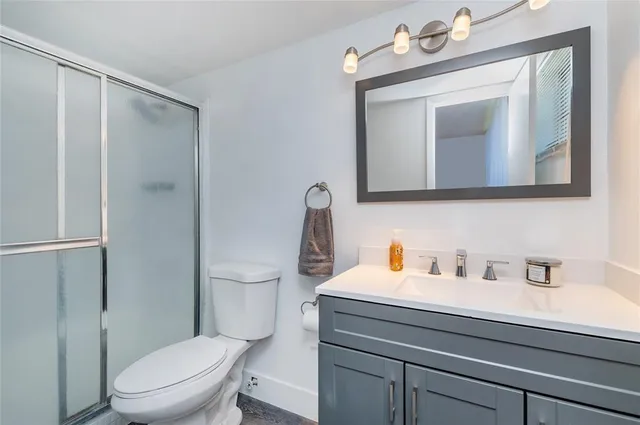 $219,500 | 1101 Northeast 191st Street, Unit H301, Miami, FL 33179