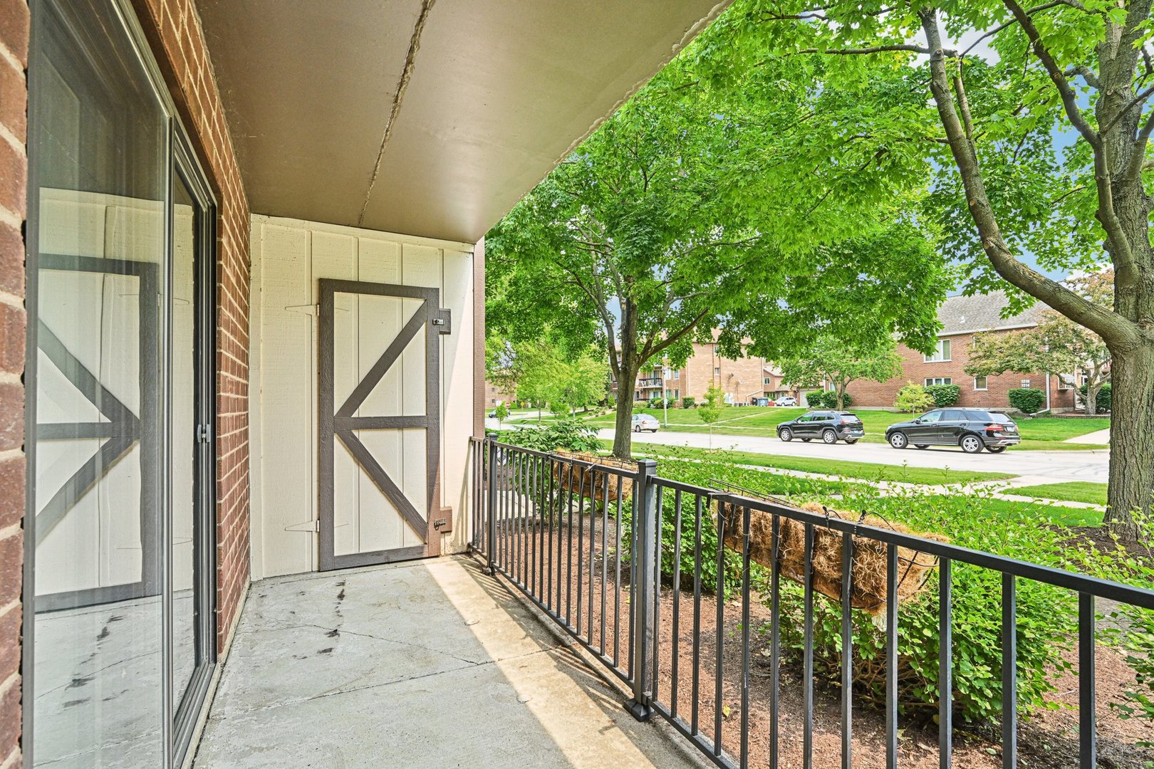 1221 Chalet Road, Unit 101 Naperville, IL 60563 - Photo 15 of 18 Gallery Image 15