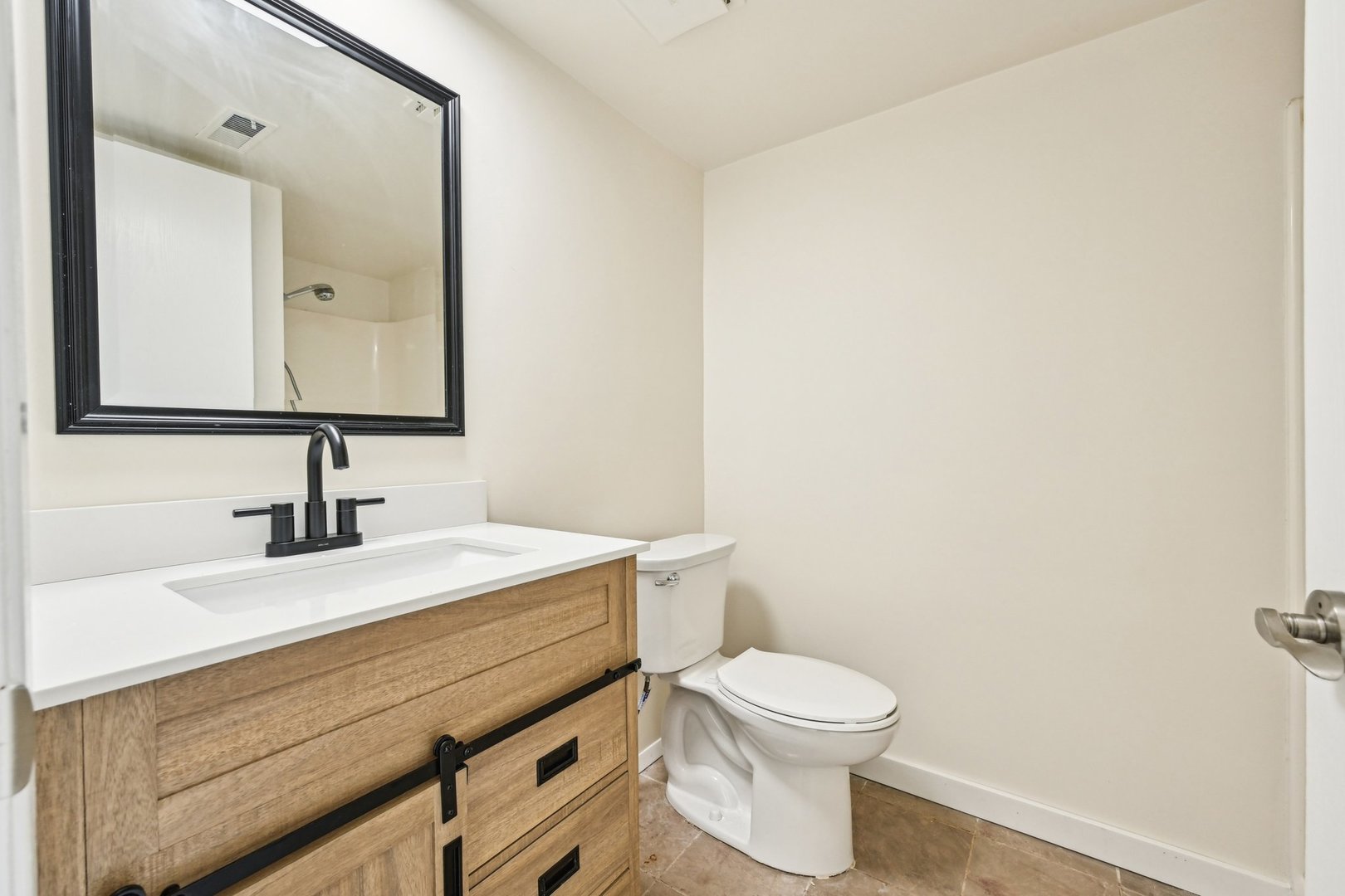 1221 Chalet Road, Unit 101 Naperville, IL 60563 - Photo 10 of 18 Gallery Image 10