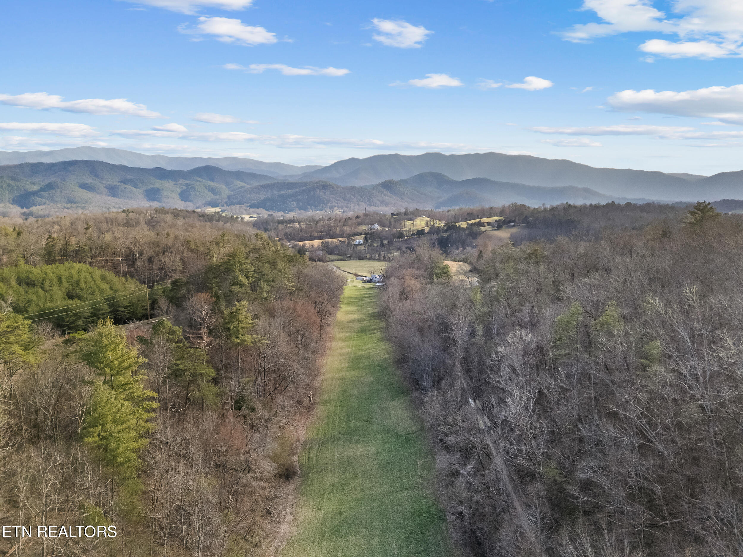 634 Old Cedar Creek Road Townsend, TN 37882 - Photo 18 of 20 30 634