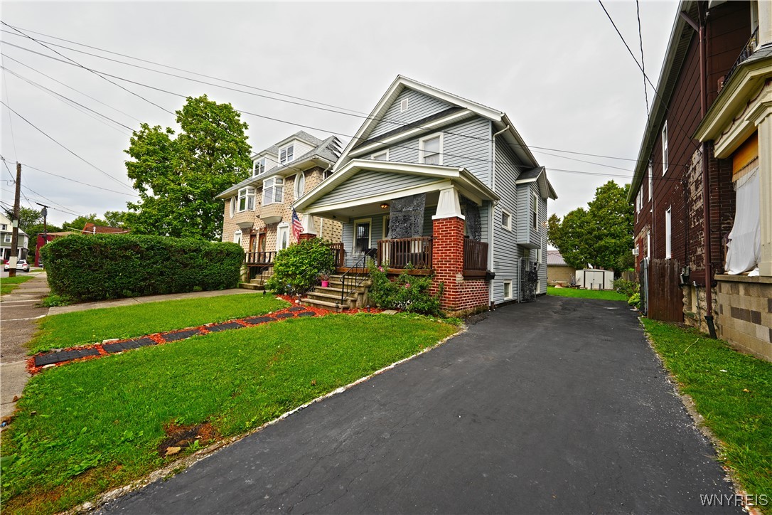 26 Richfield Ave  