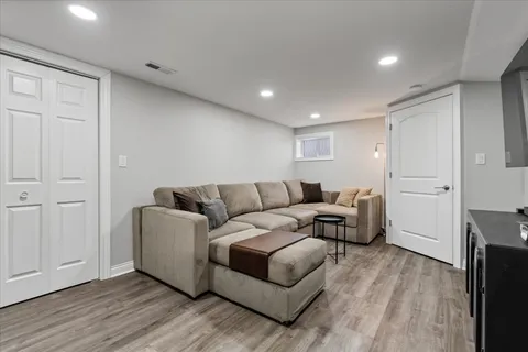 $499,000 | 5143 North Newland Avenue, Chicago, IL 60656