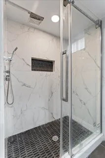 $499,000 | 5143 North Newland Avenue, Chicago, IL 60656