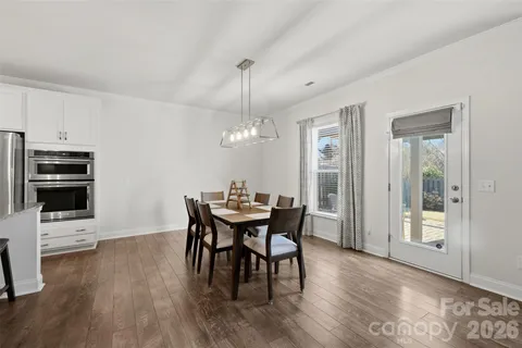 $750,000 | 5306 Tilley Manor Drive, Matthews, NC 28105