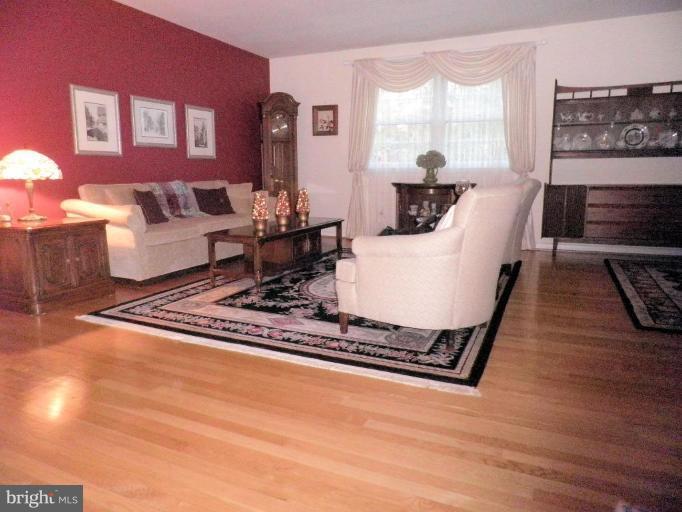 1108 Colony Ridge Road Odenton, MD 21113 - Photo 10 of 25 Living Room #3