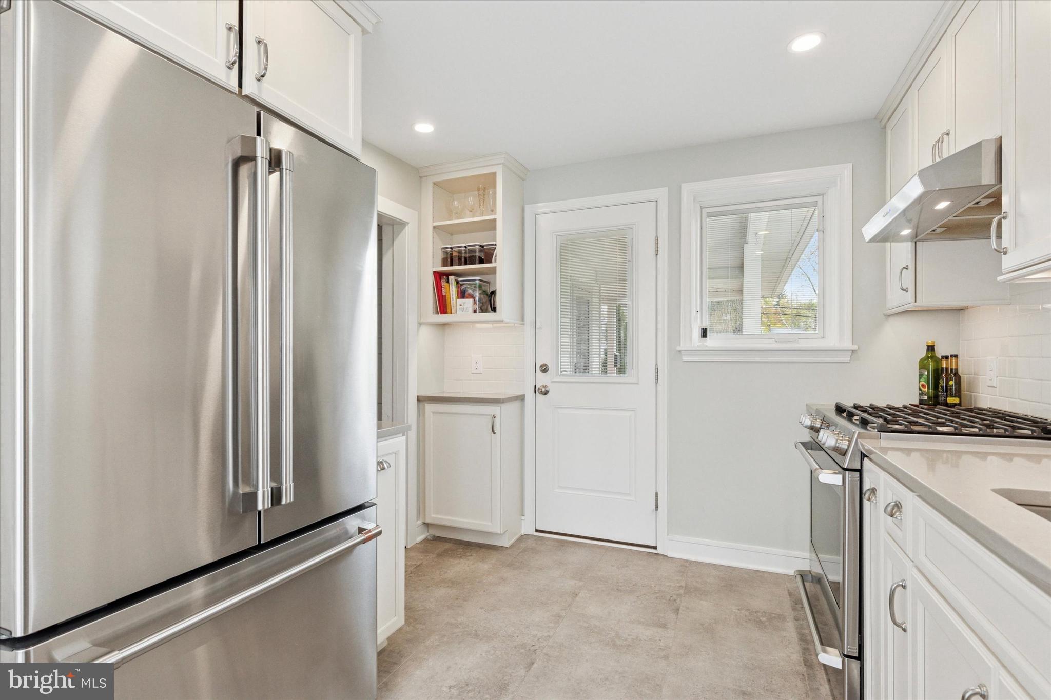 326 Maple Avenue Glenside, PA 19038 - Photo 12 of 25