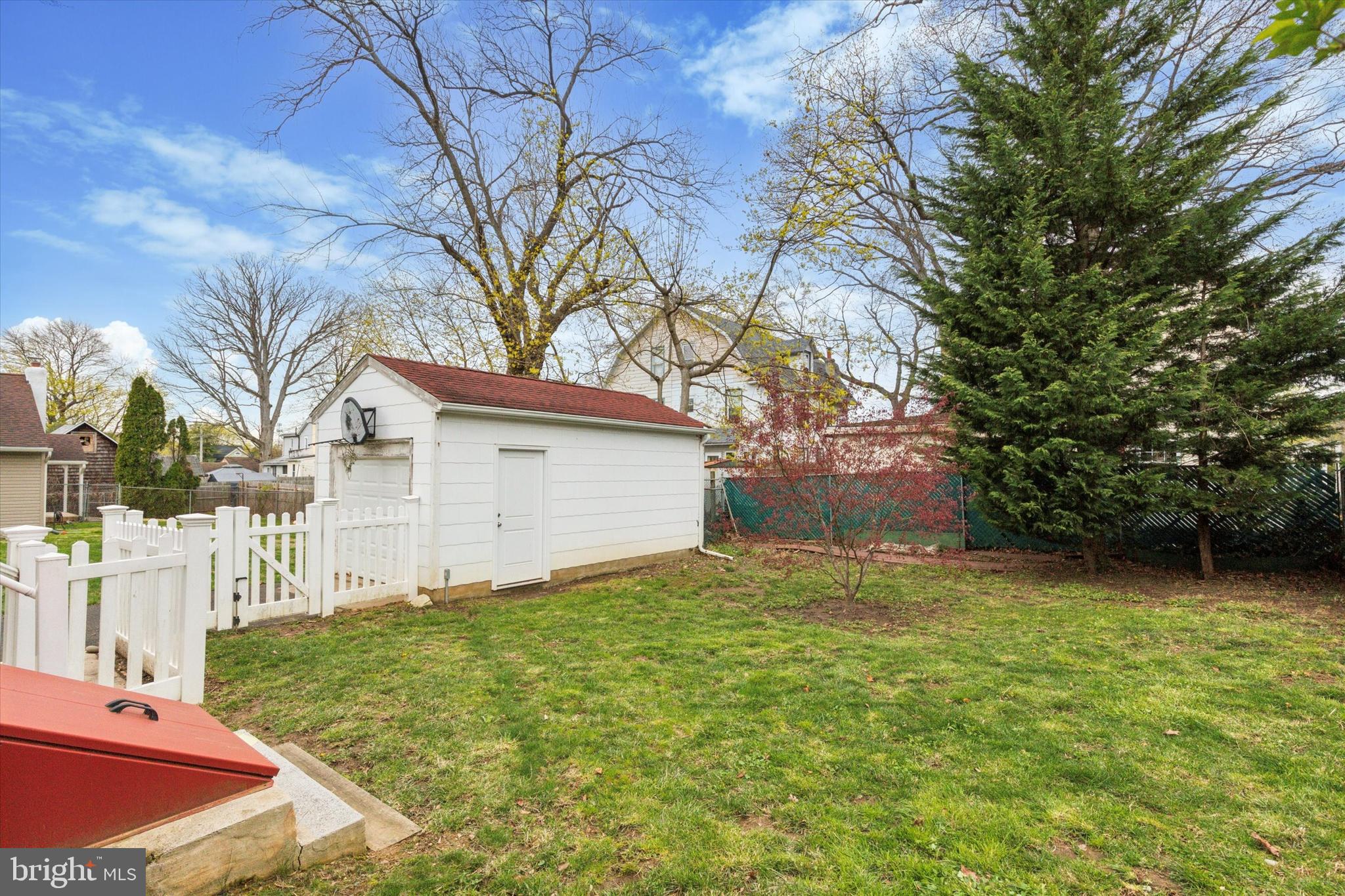 326 Maple Avenue Glenside, PA 19038 - Photo 25 of 25 a view of a backyard