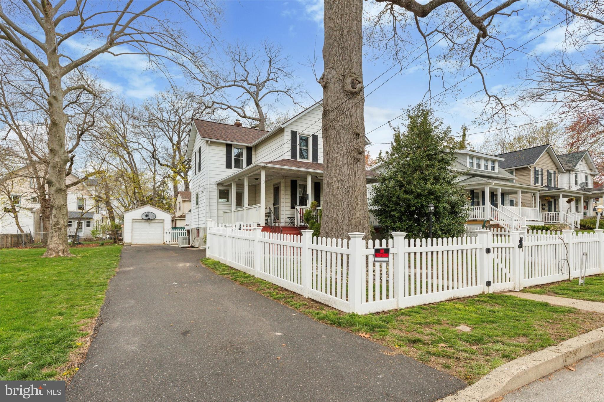 326 Maple Avenue Glenside, PA 19038 - Photo 3 of 25 a view of a house with a yard and porch