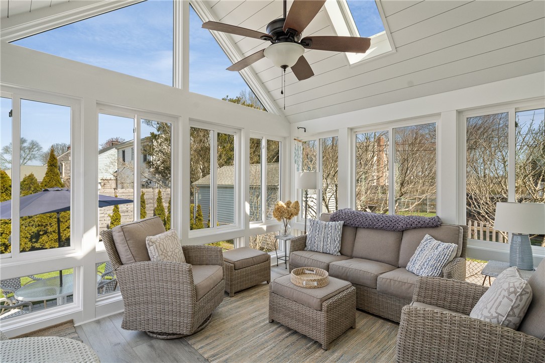 94 Ruggles Avenue Newport, RI 02840 - Photo 17 of 21