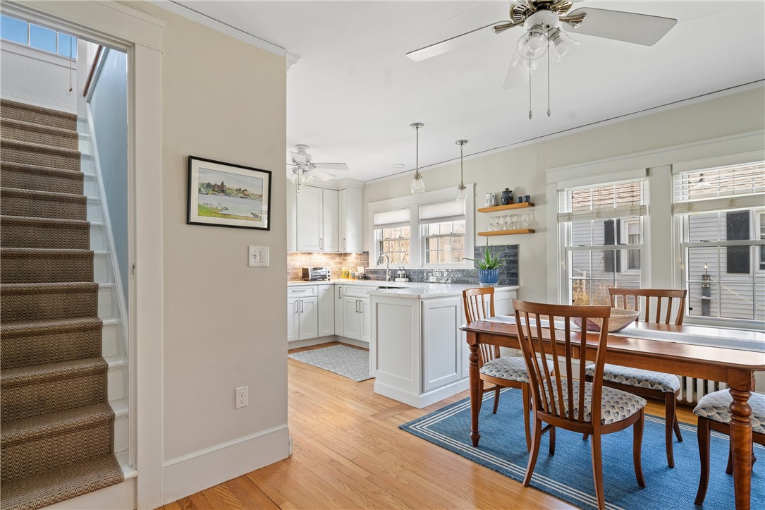 94 Ruggles Avenue Newport, RI 02840 - Photo 7 of 21