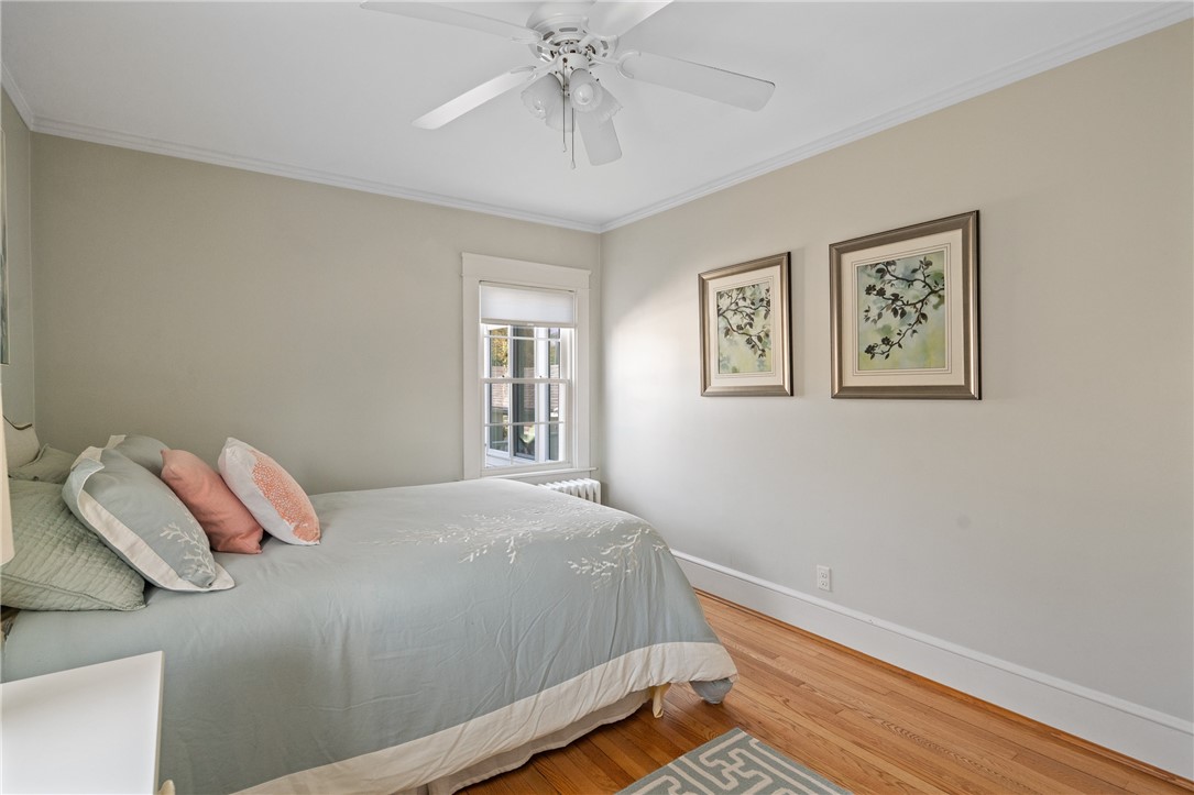 94 Ruggles Avenue Newport, RI 02840 - Photo 9 of 21