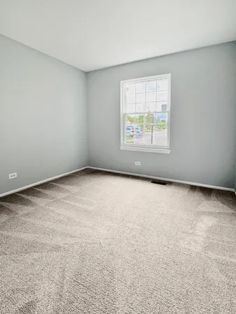 $2,195 | 1540 Heather Court, Unit C1, Wheeling, IL 60090