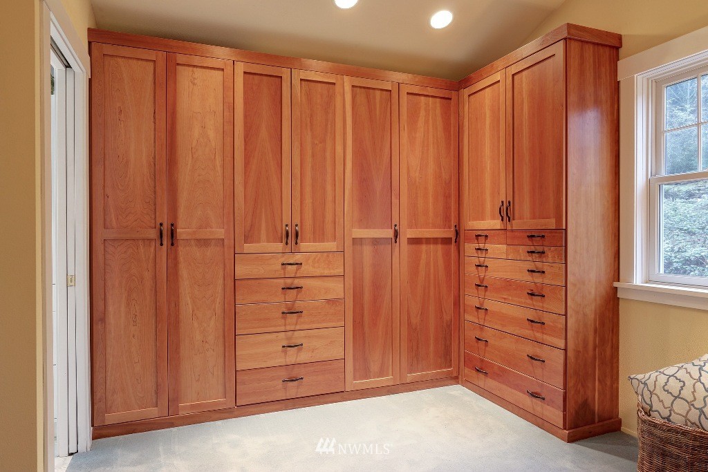 11700 Two Creeks Road Northeast Bainbridge Island, WA 98110 - Photo 12 of 18