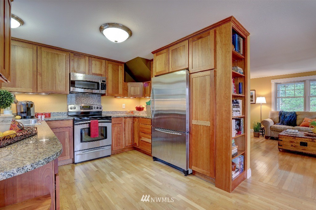 11700 Two Creeks Road Northeast Bainbridge Island, WA 98110 - Photo 8 of 18