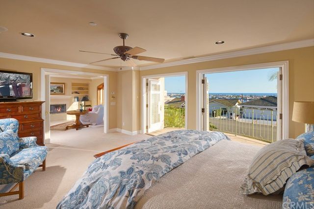 $3,400,000 | 810 Kings Road, Newport Beach, CA 92663