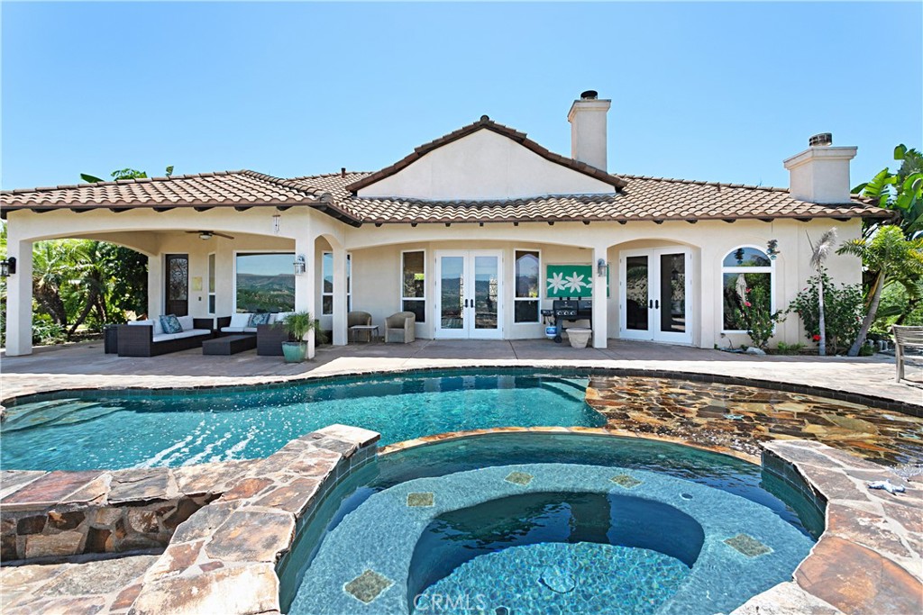 4106 Rock Mountain Road Fallbrook, CA 92028 - Photo 2 of 36 Gallery Image 2