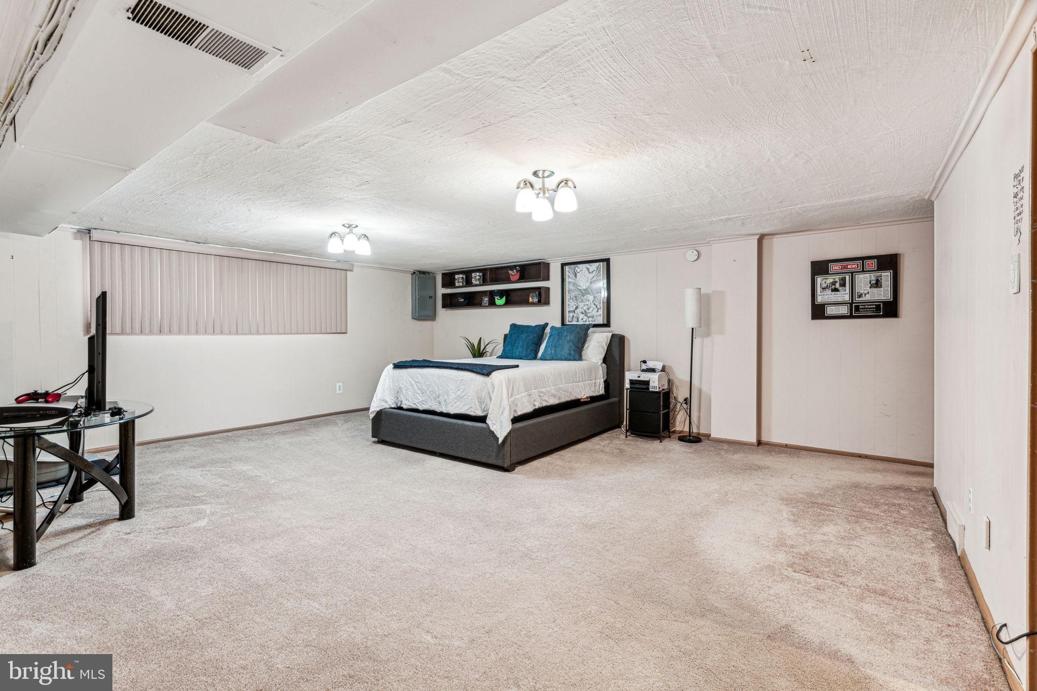 741 Charette Road Philadelphia, PA 19115 - Photo 18 of 28 Finished basement
