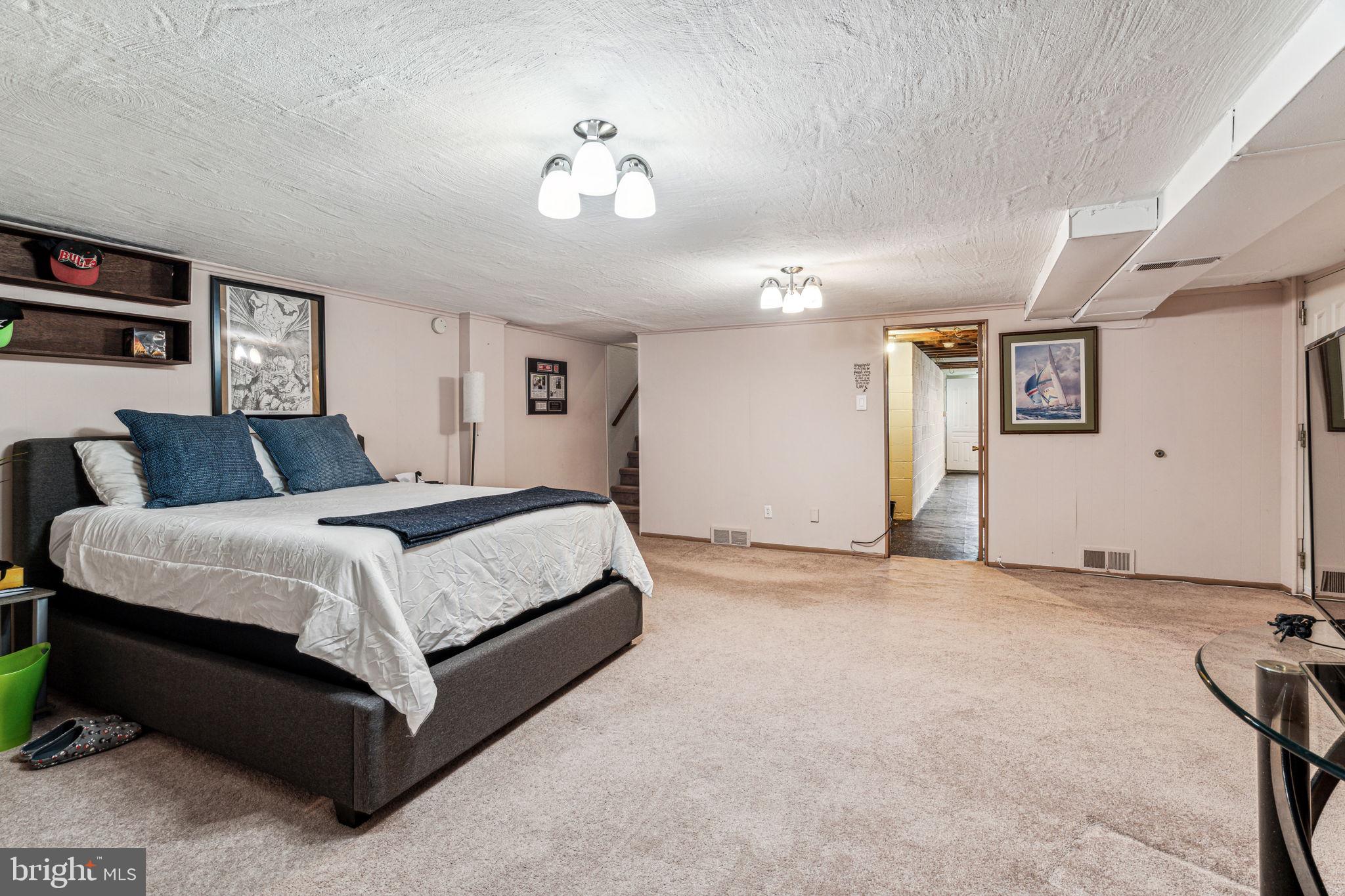 741 Charette Road Philadelphia, PA 19115 - Photo 19 of 28 Finished basement