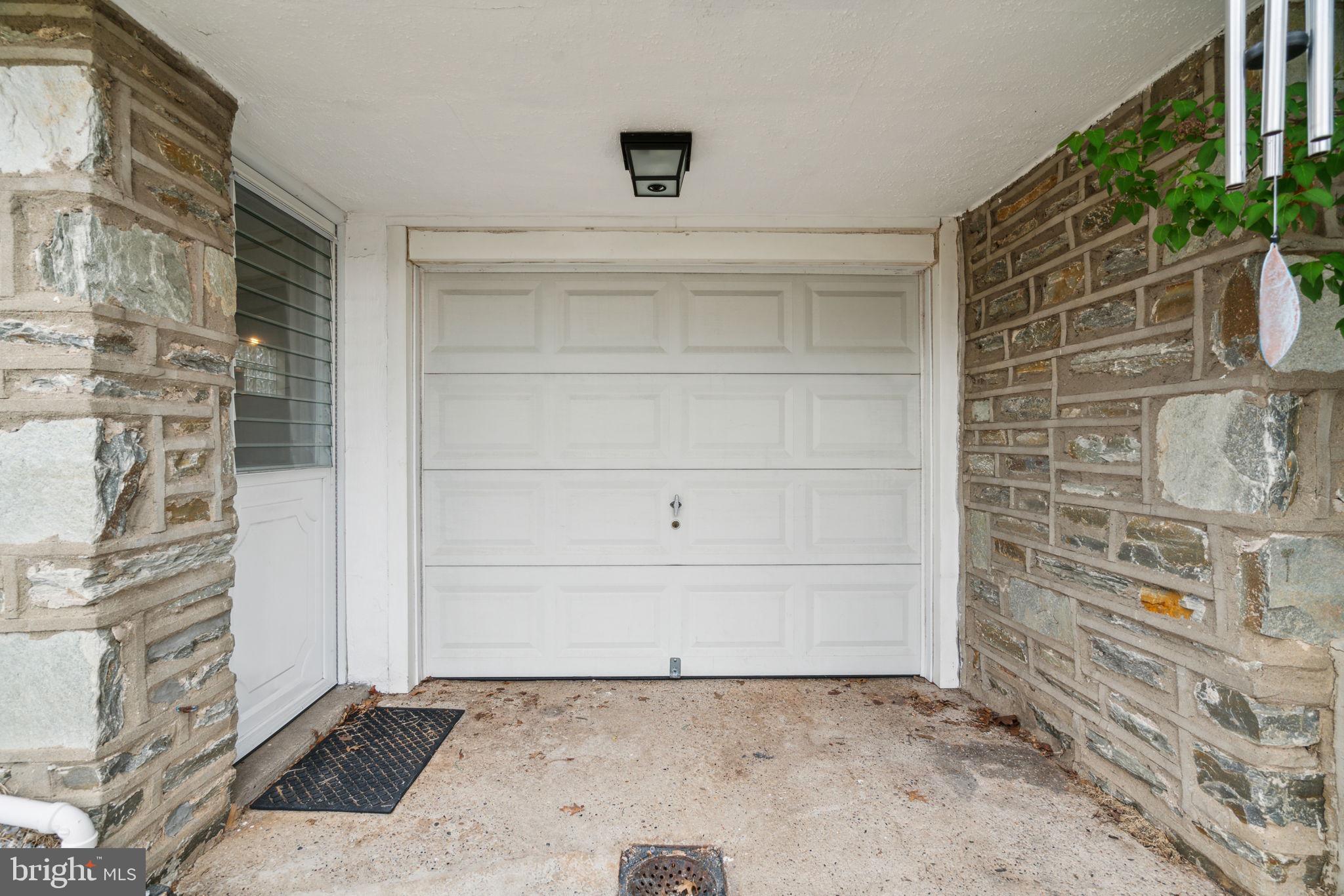 741 Charette Road Philadelphia, PA 19115 - Photo 26 of 28