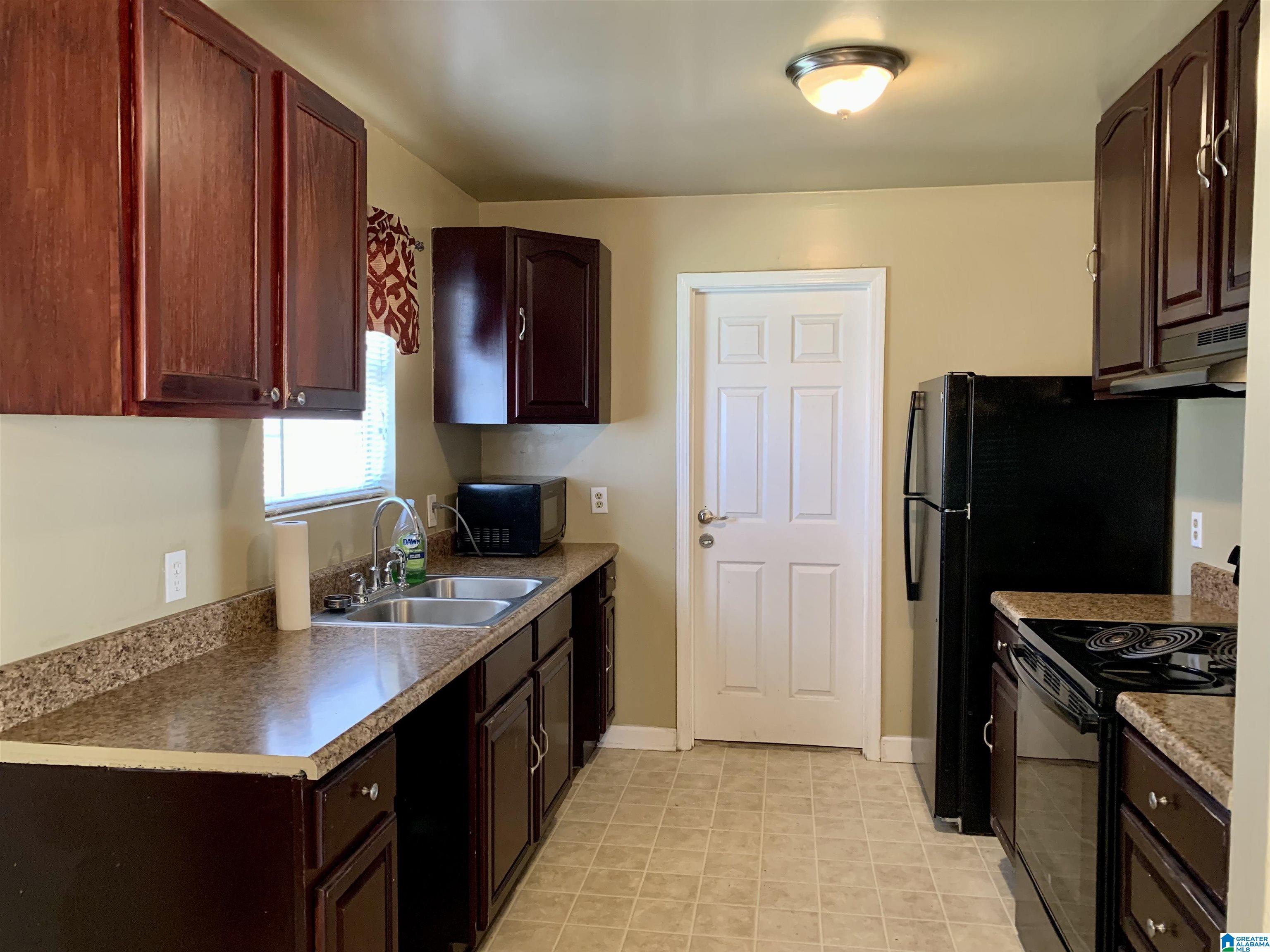1436 Elizabeth Avenue Tarrant, AL 35217 - Photo 5 of 18