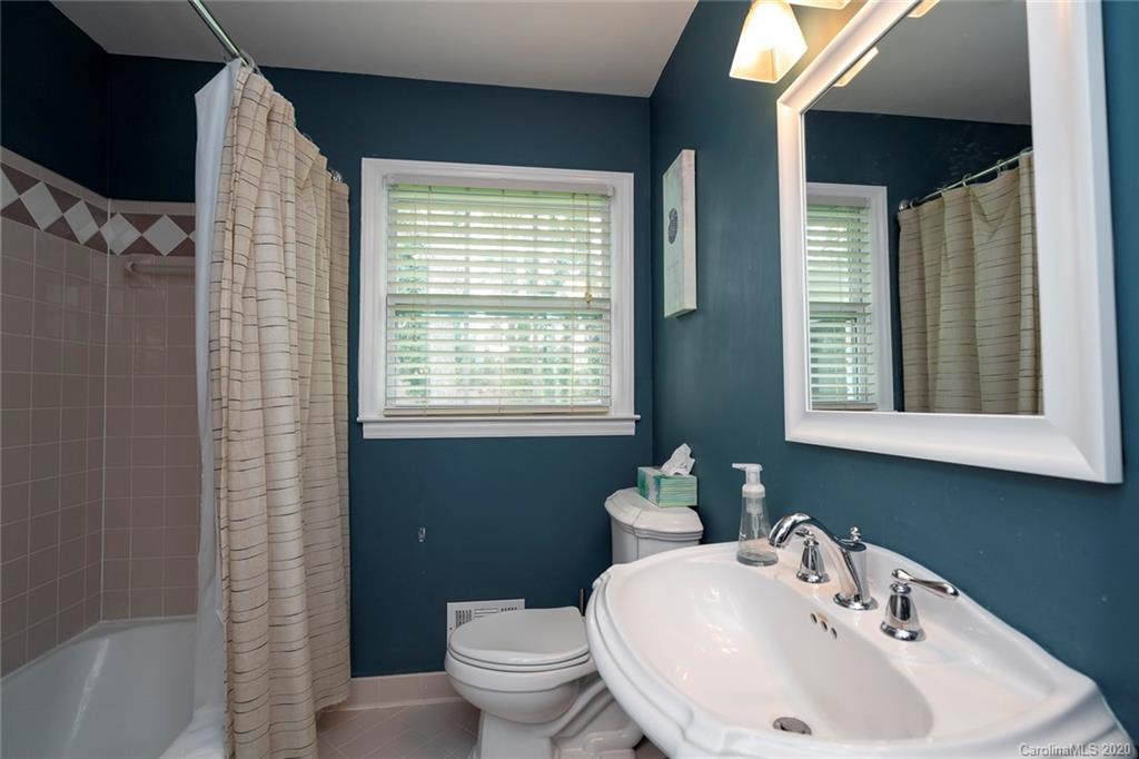 5530 Seacroft Road Charlotte, NC 28210 - Photo 18 of 31 Gallery Image 18