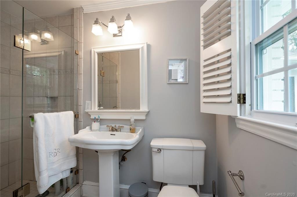 5530 Seacroft Road Charlotte, NC 28210 - Photo 21 of 31 Gallery Image 21