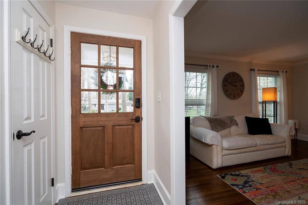 5530 Seacroft Road Charlotte, NC 28210 - Photo 5 of 31 Gallery Image 5