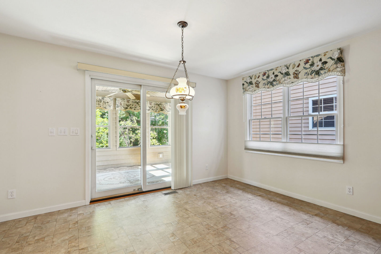 2506 Prairie Ridge Place Champaign, IL 61822 - Photo 17 of 46 Gallery Image 17