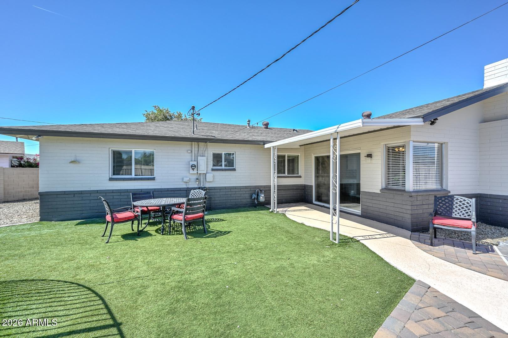 2032 East Cheery Lynn Road Phoenix, AZ 85016 - Photo 16 of 32 Patio