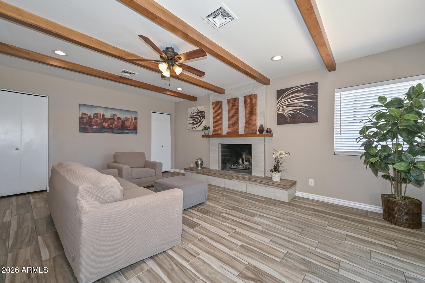 2032 East Cheery Lynn Road Phoenix, AZ 85016 - Photo 10 of 32 Family Room-Fireplace