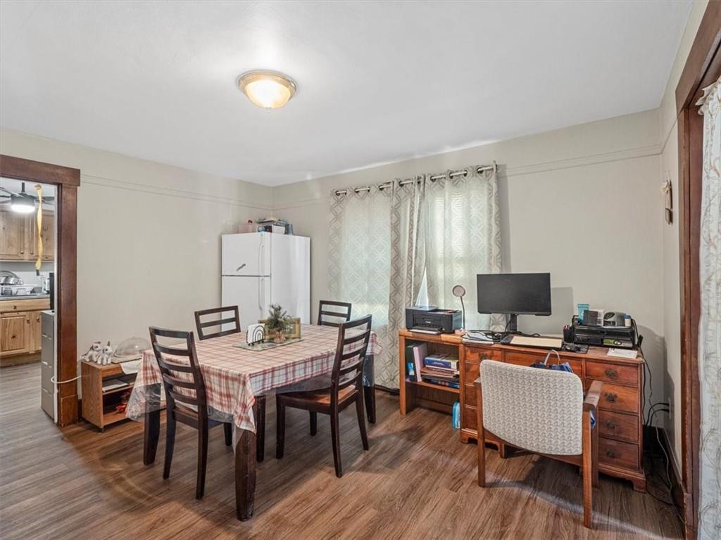 1108 Walnut Street Monaca, PA 15061 - Photo 7 of 32