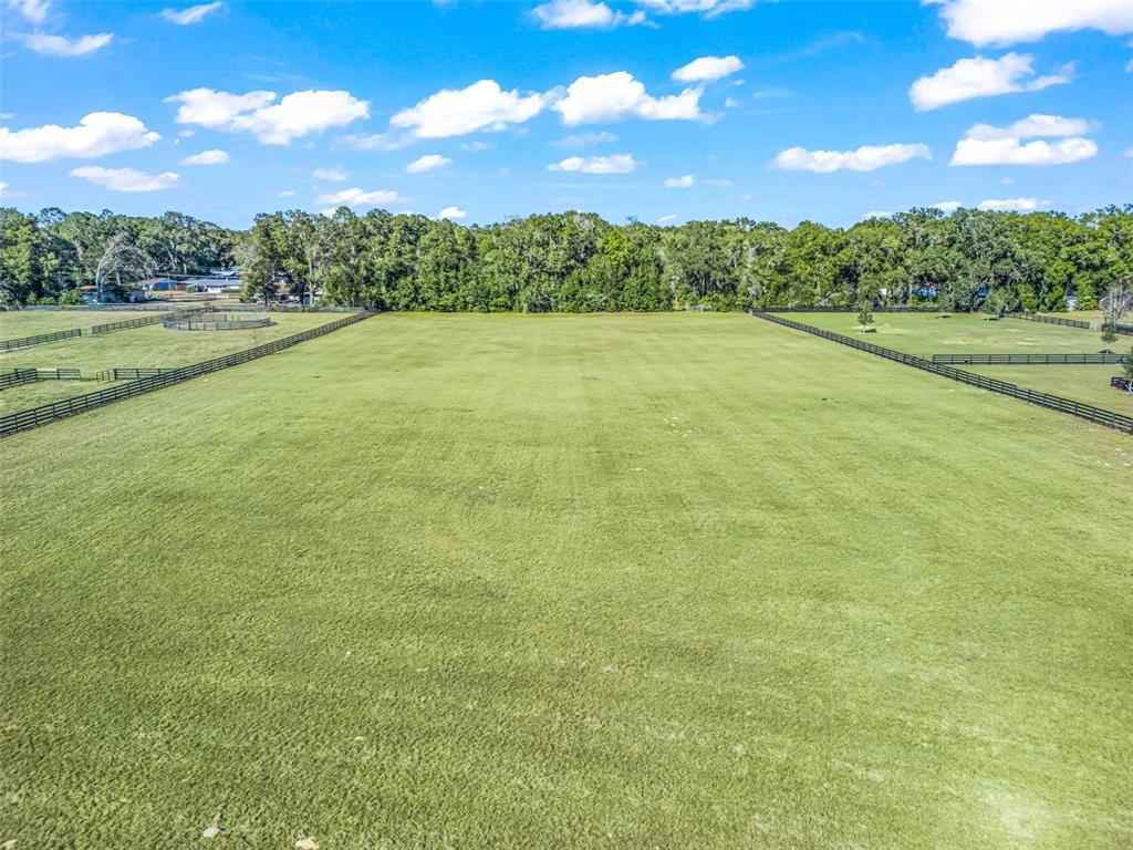 54 Northwest 54th Loop Ocala, FL 34482 - Photo 3 of 13 a view of a city