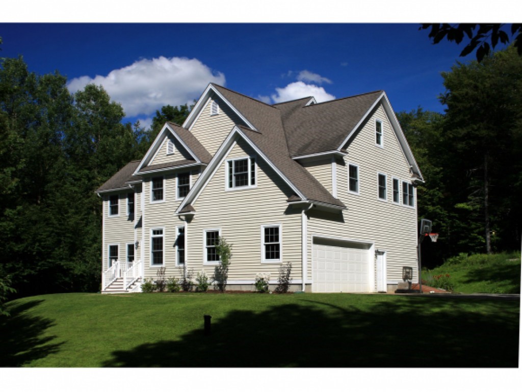 605 Economou Road Huntington, VT 05462 - Photo 1 of 33 Gallery Image 1
