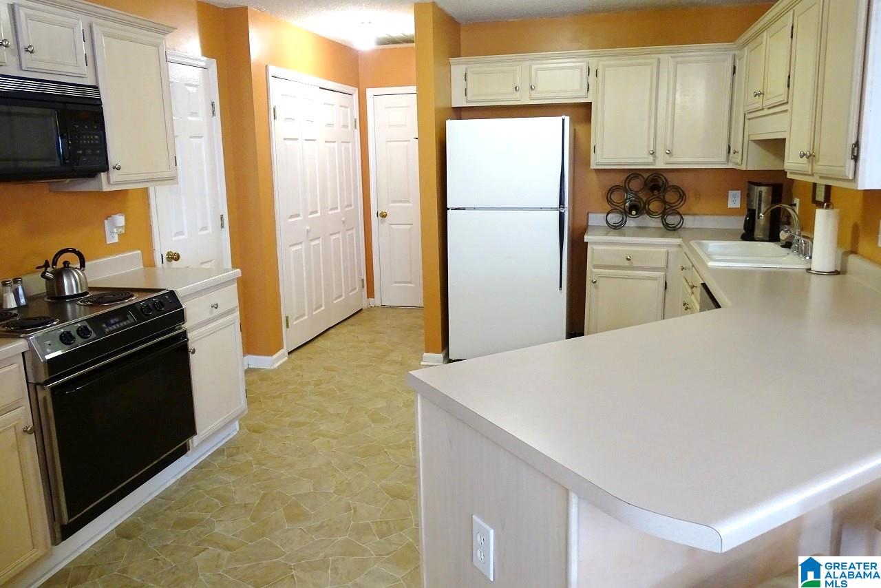3732 Stone Ridge Terrace Birmingham, AL 35216 - Photo 7 of 22