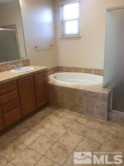 2655 Heather Field Lane Reno, NV 89521 - Photo 11 of 23 Photo 11