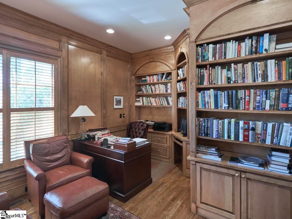 17 Collins Creek Road Greenville, SC 29607 - Photo 19 of 36
