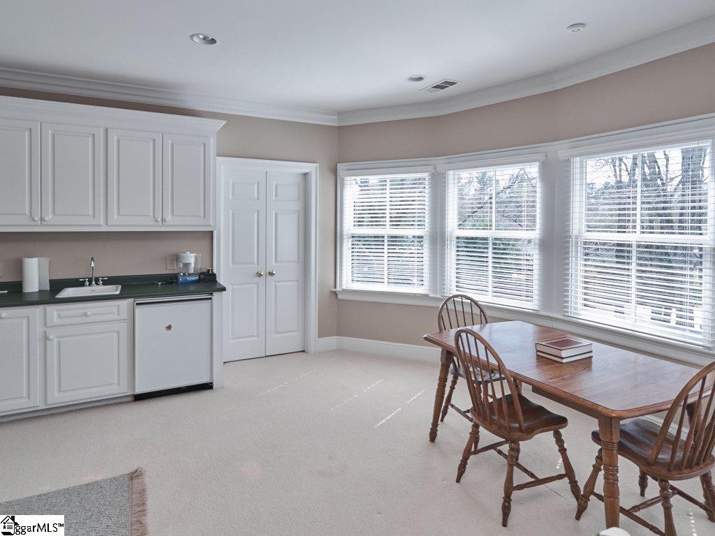 17 Collins Creek Road Greenville, SC 29607 - Photo 24 of 36