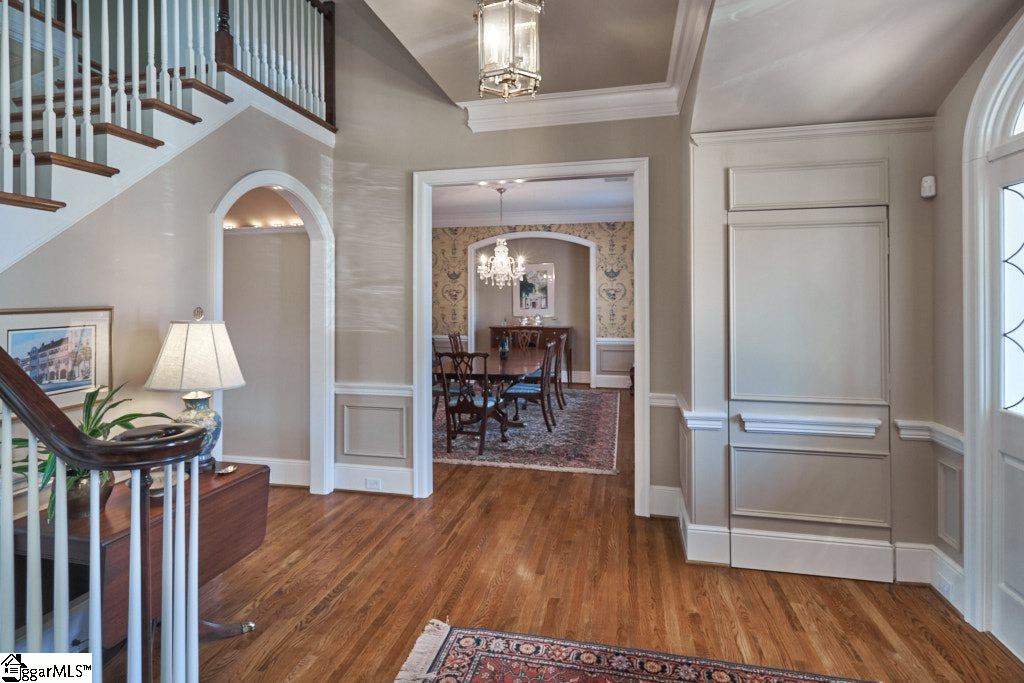 17 Collins Creek Road Greenville, SC 29607 - Photo 4 of 36