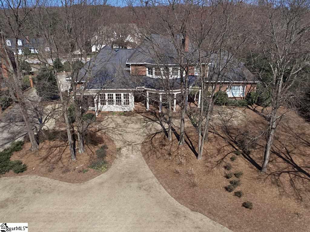 17 Collins Creek Road Greenville, SC 29607 - Photo 32 of 36