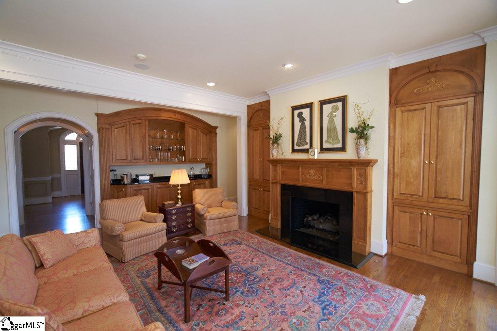 17 Collins Creek Road Greenville, SC 29607 - Photo 7 of 36