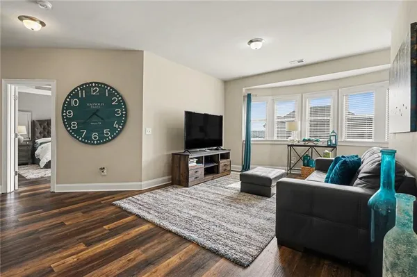 a view of a swimming pool and lake view