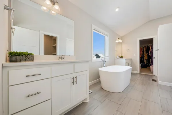 $899,900 | 2907 132nd Court Northeast, Blaine, MN 55449