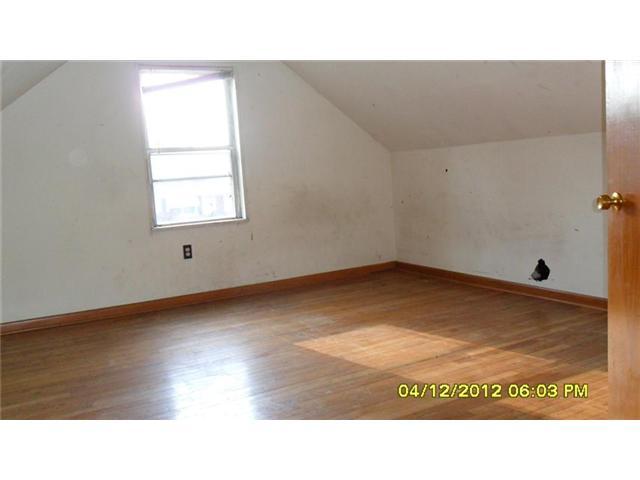 1122 South Kellner Road Columbus, OH 43227 - Photo 8 of 11 Gallery Image 8