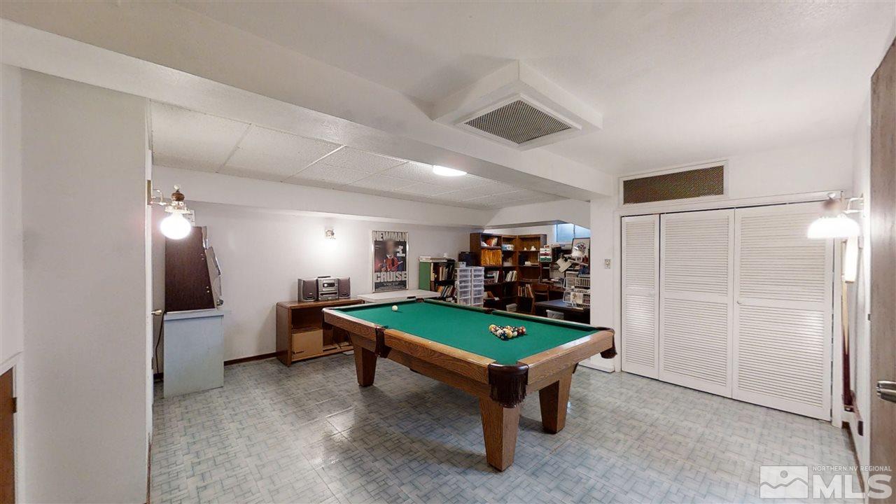 3333 Menlo Court Reno, NV 89509 - Photo 28 of 29 a room with pool table and windows