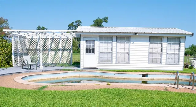 $595,000 | 12625 River Road, Luling, LA 70070