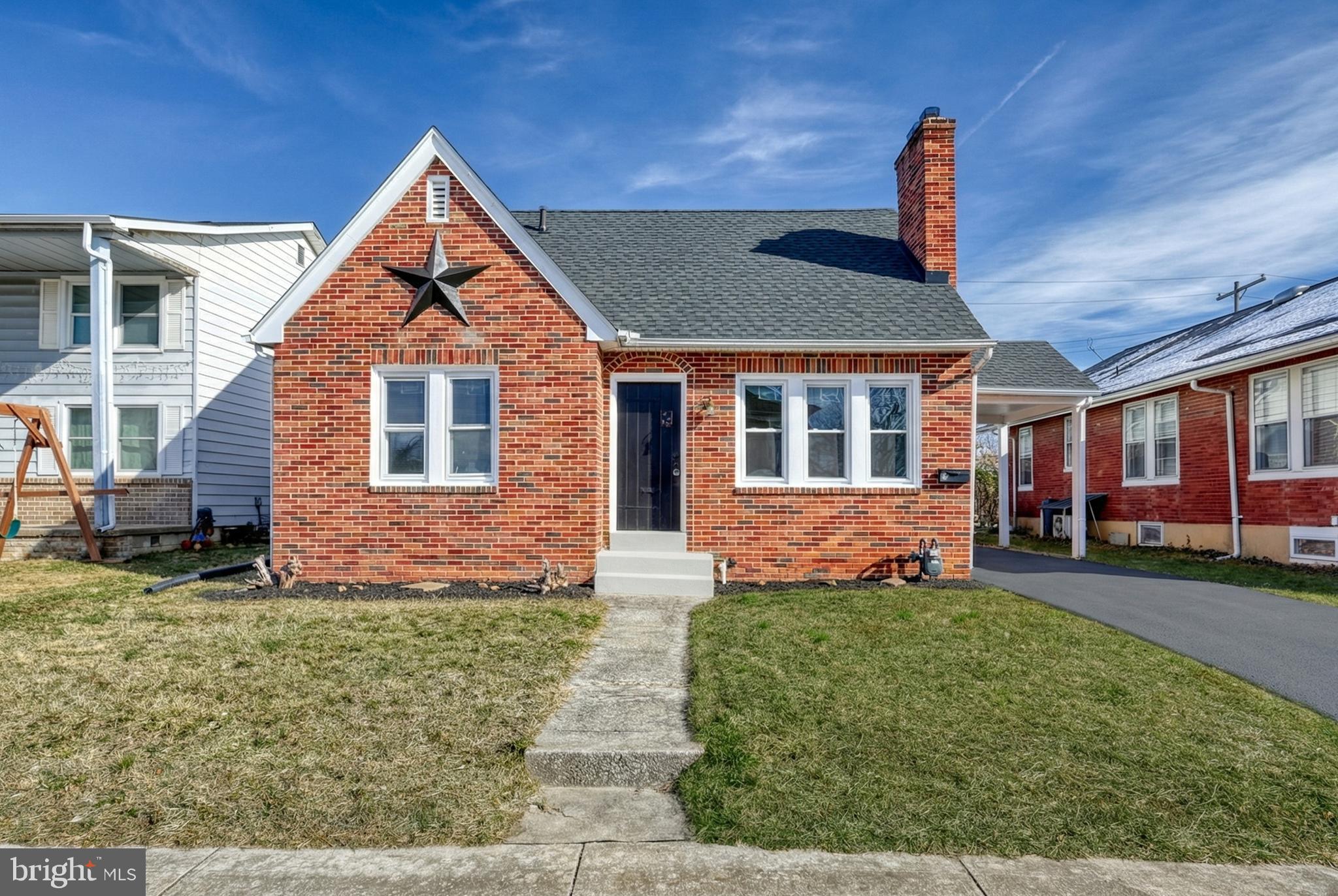327 Norway Street York, PA 17403 - Photo 2 of 64 a front view of a house with a yard
