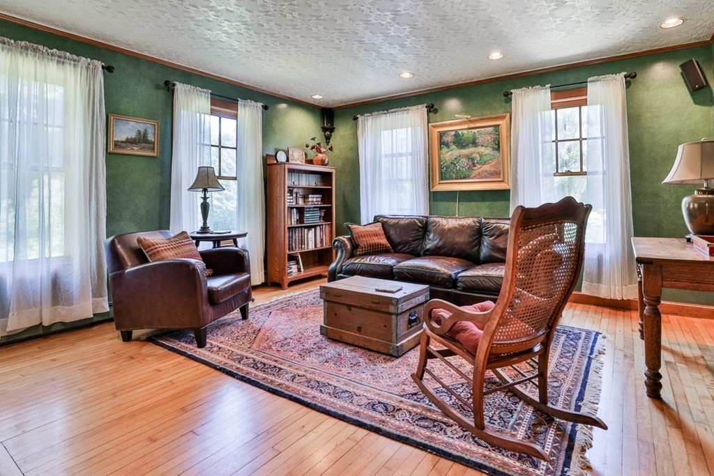 35 Lawrence Road Boxford, MA 01921 - Photo 19 of 42