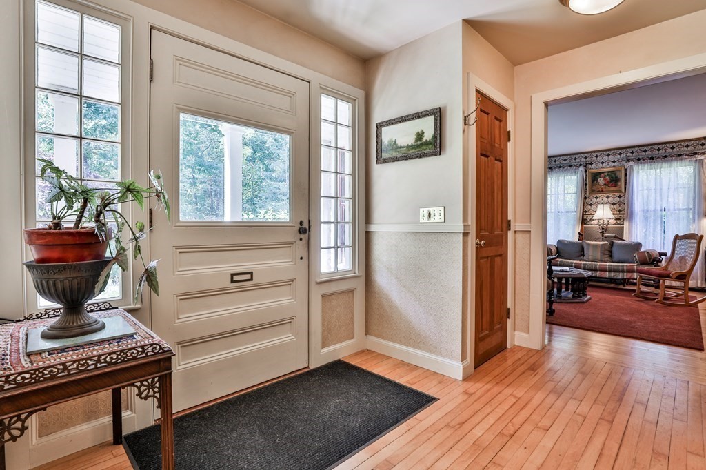 35 Lawrence Road Boxford, MA 01921 - Photo 3 of 42