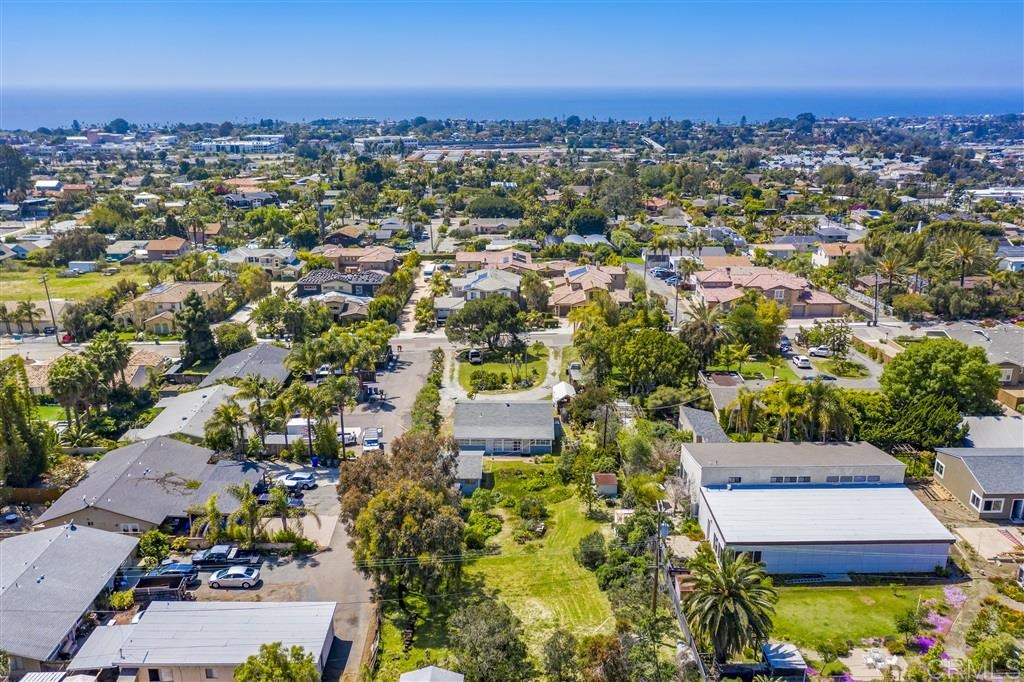 859 Bracero Road Encinitas, CA 92024 - Photo 7 of 20